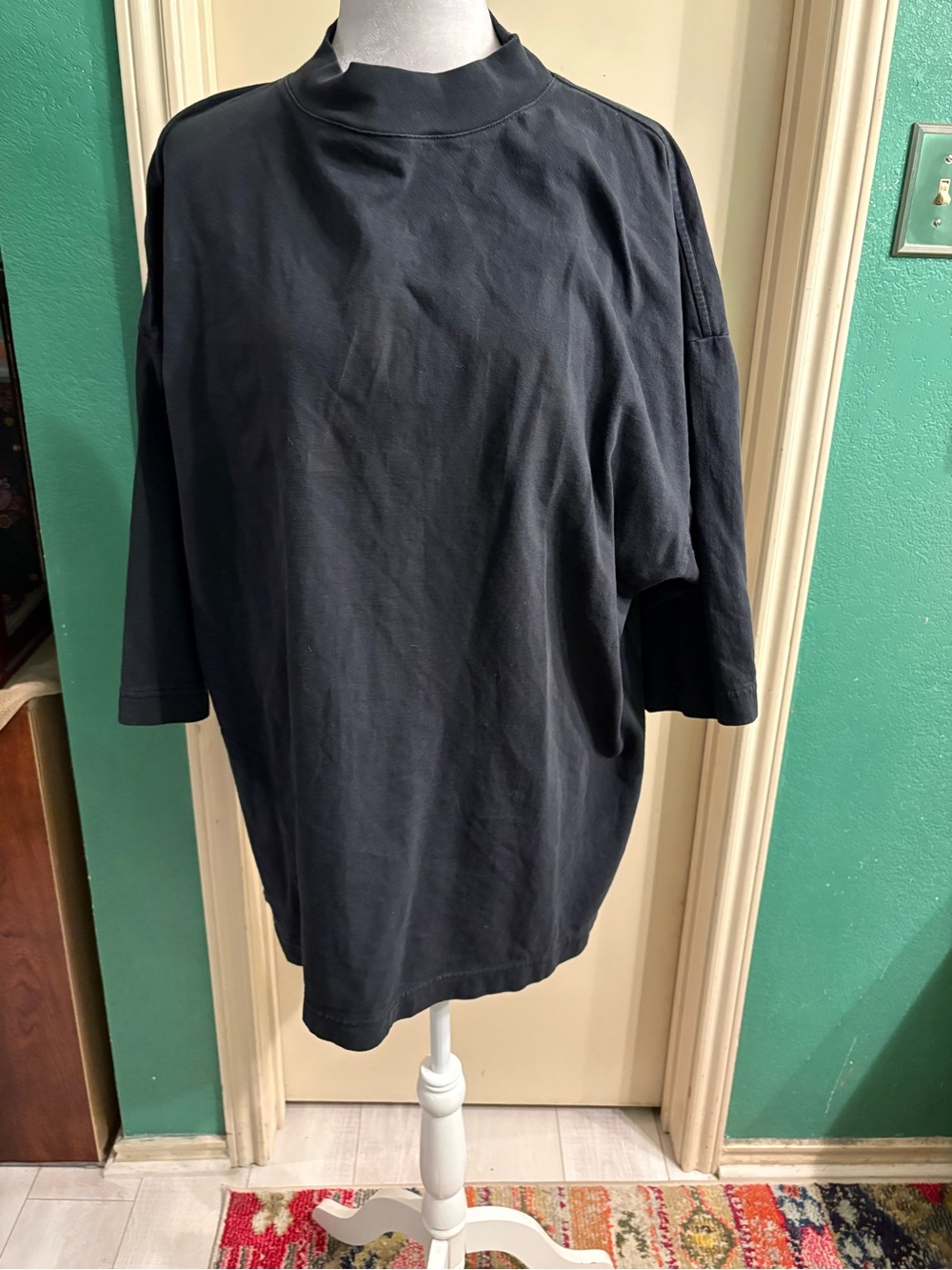 Yeezy x GAP Engineered by Balenciaga 53 Dove 3/4 Sleeve Oversized Tee - Picture 3 of 10